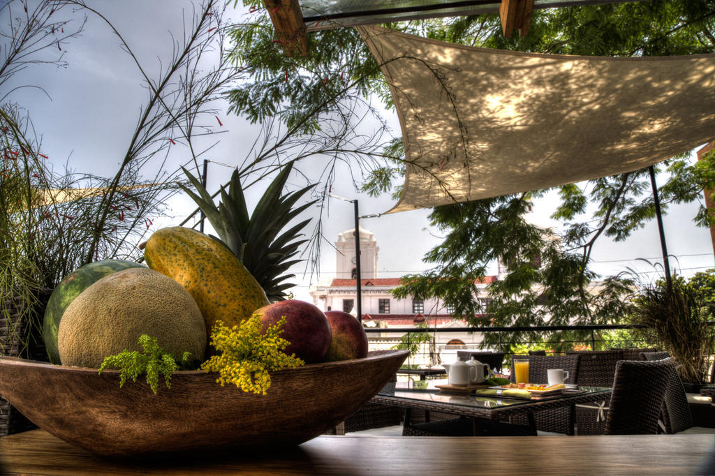 Casa De Leda, A Kali Hotel سانتا مارتا المظهر الخارجي الصورة The terrace at the restaurant
