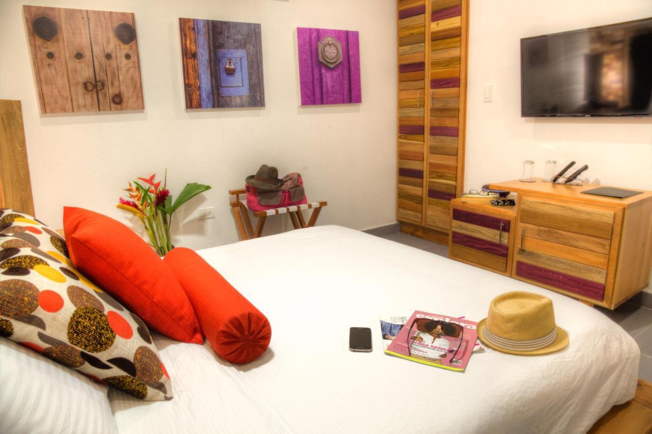 Casa De Leda, A Kali Hotel سانتا مارتا المظهر الخارجي الصورة A room at the hotel